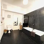 Iena 4 Etoiles - Centre Apartment